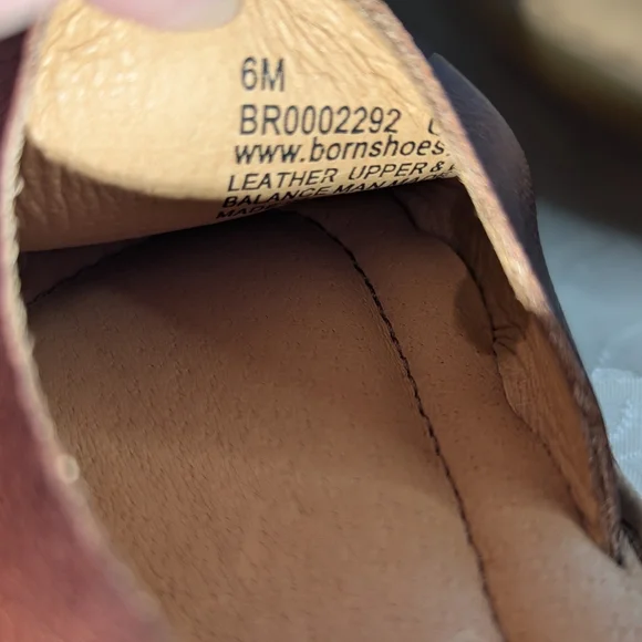 Born Women's Dark Brown Leather Sandals - Picture 4 of 4